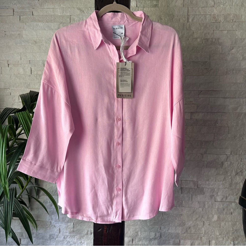 Medicine Bubblegum Pink Hemp Viscose Blend Linen Feel Button Down Size M NWT